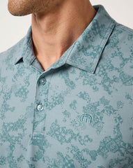 TravisMathew | Featherweight Steep Wave Polo - Cameo