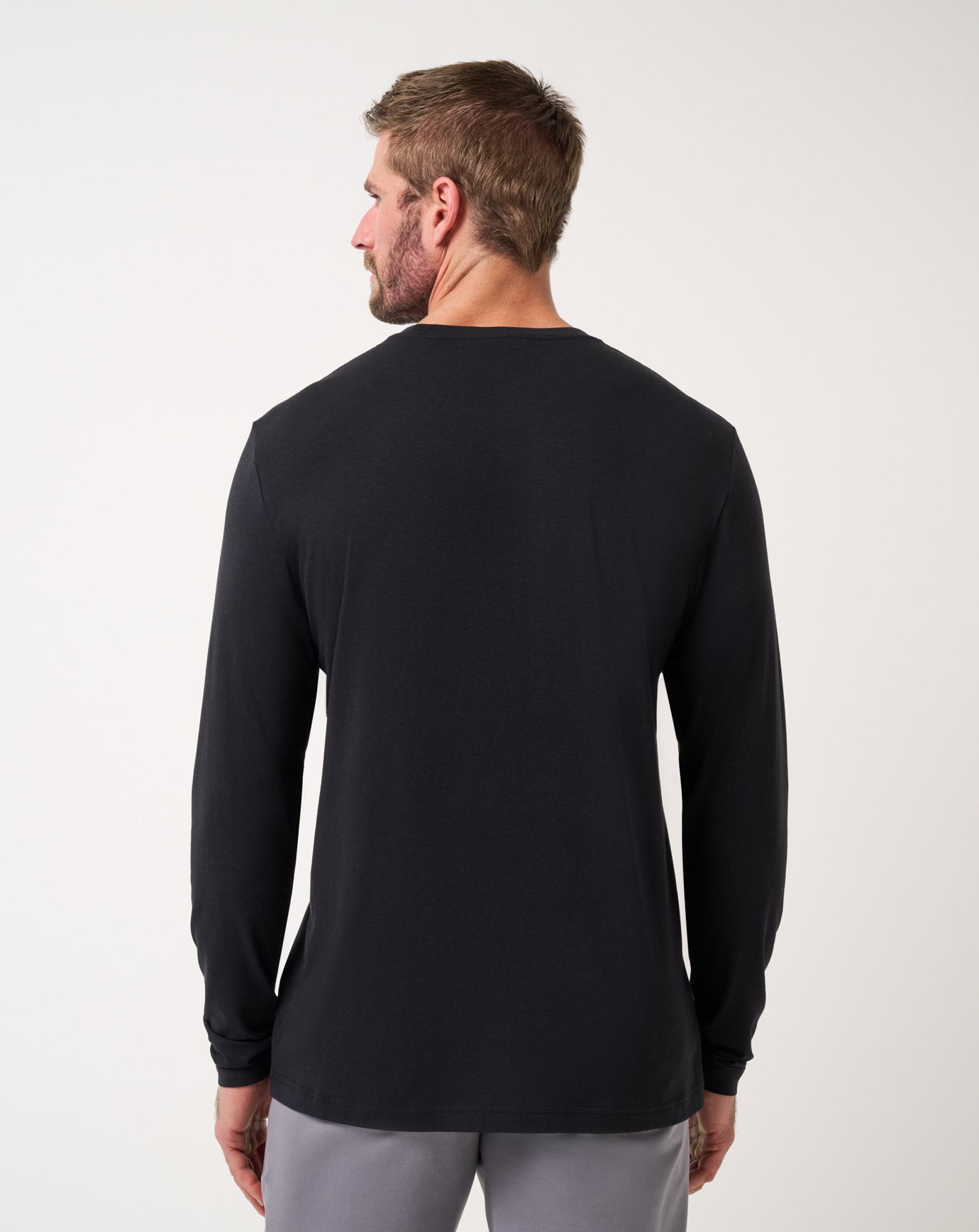 TravisMathew | Cloud Crew Long Sleeve Tee - Black