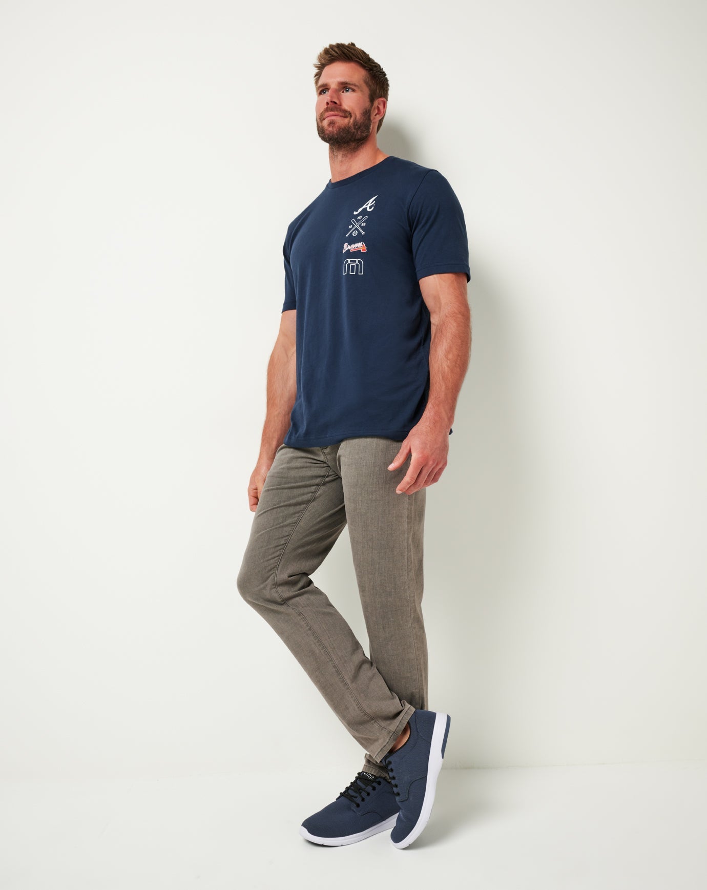 TravisMathew | Atlanta Braves Sunset Slam Tee - Total Eclipse