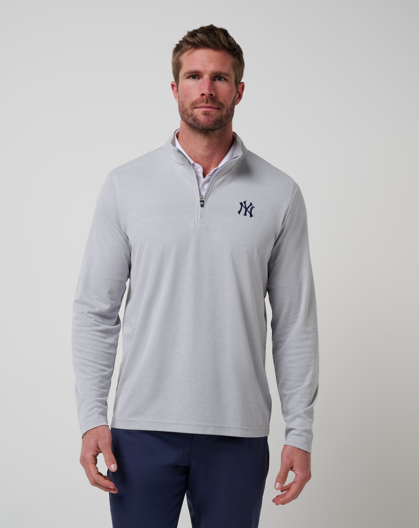 TravisMathew | New York Yankees Time To Tailgate Quarter Zip - Heather Grey