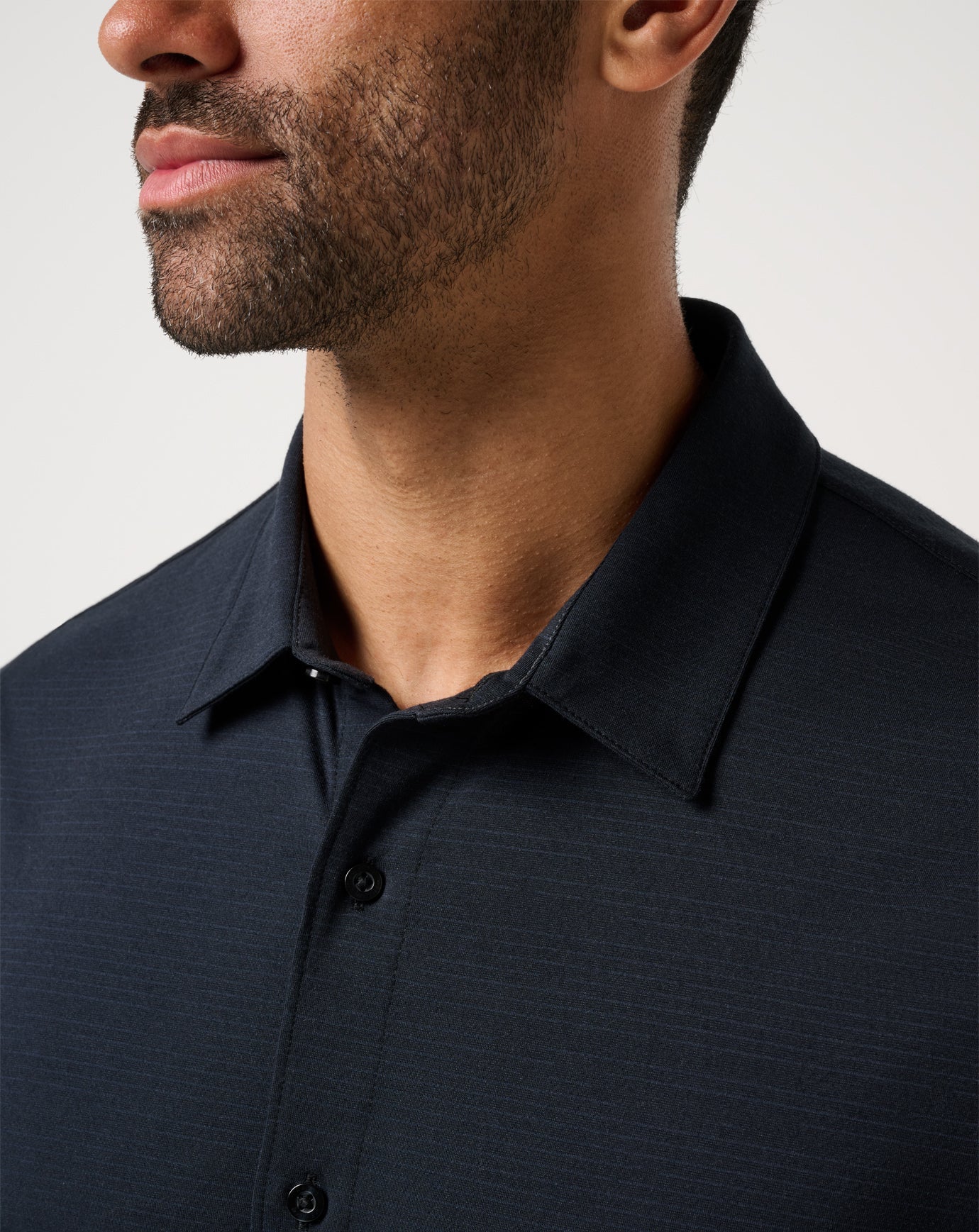 TravisMathew | The Heater Button-Up - Black