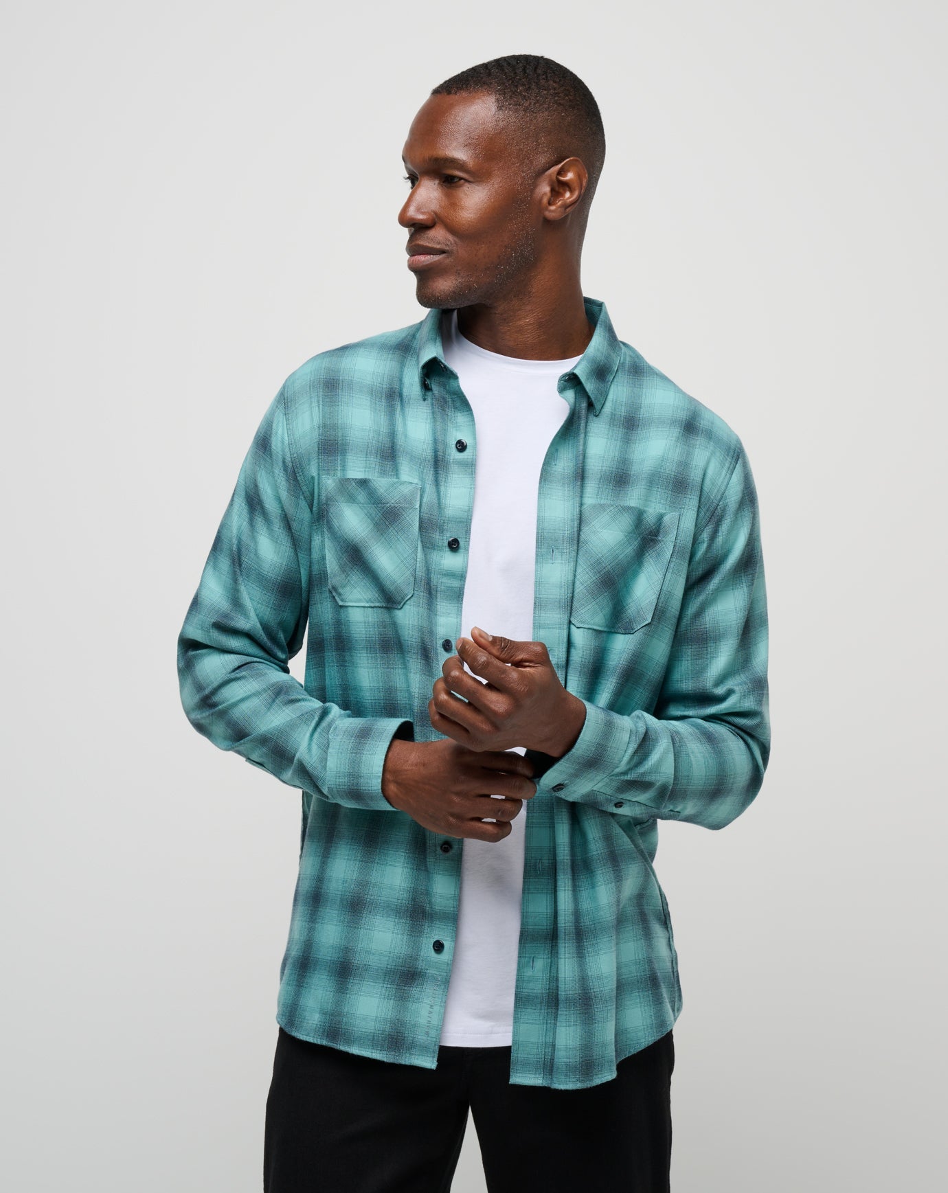 TravisMathew | Cloud Flannel Plaid Button-Up - Total Eclipse/Cameo