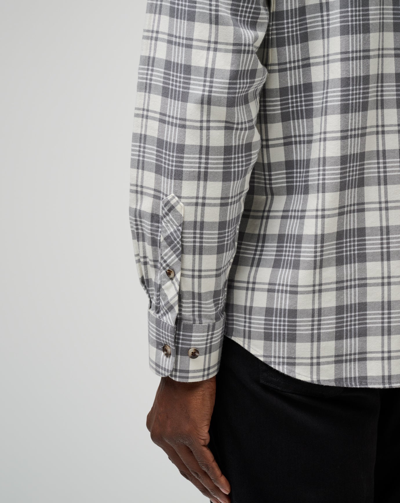 TravisMathew | Cloud Flannel Plaid Button-Up - Vanilla Ice/Quiet Shade