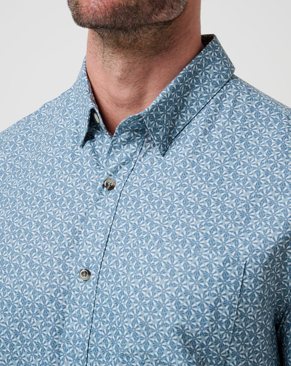 TravisMathew | Techwoven Country Mile Button-Up - Arona