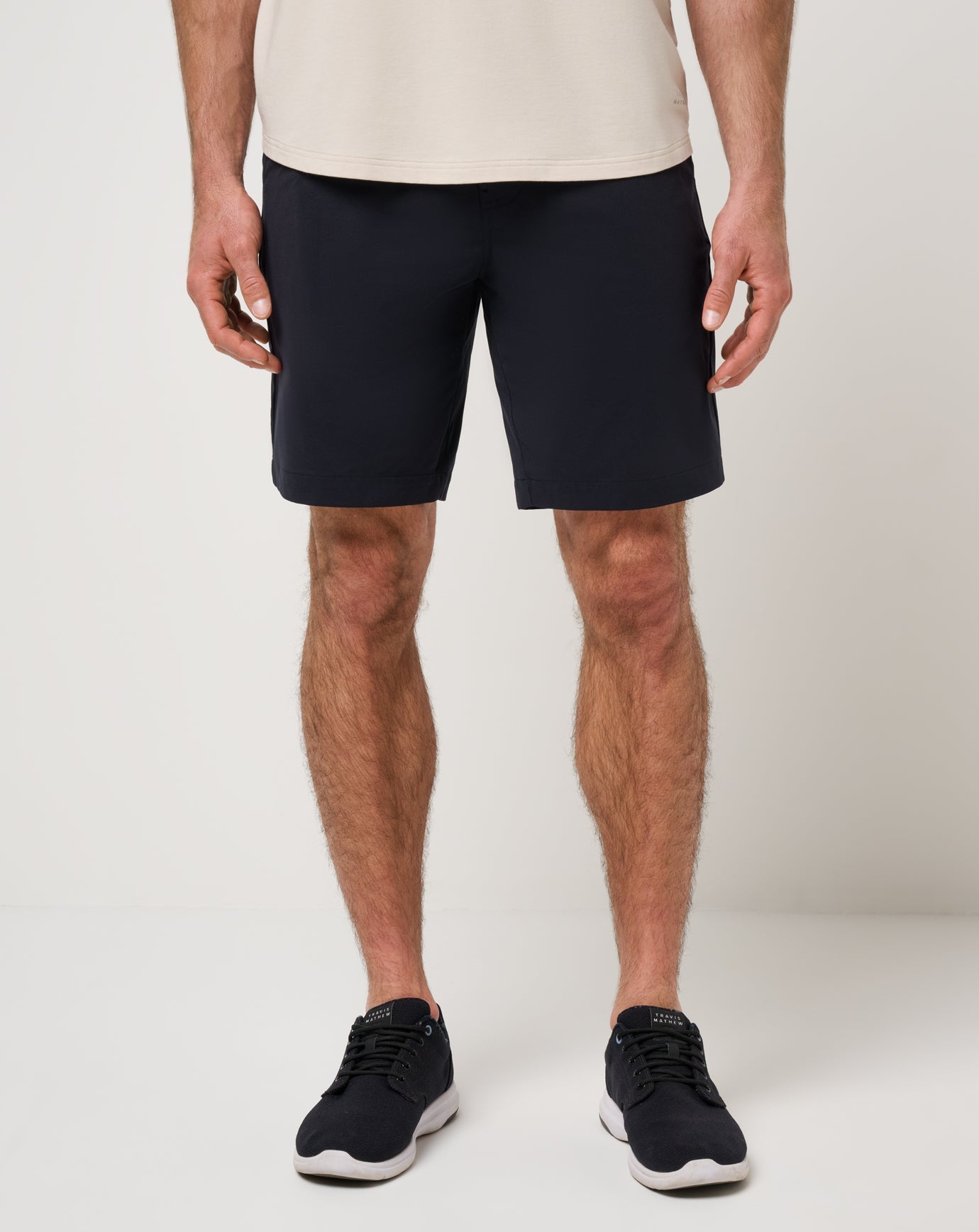 TravisMathew | Tech Knit Short 9In - Black