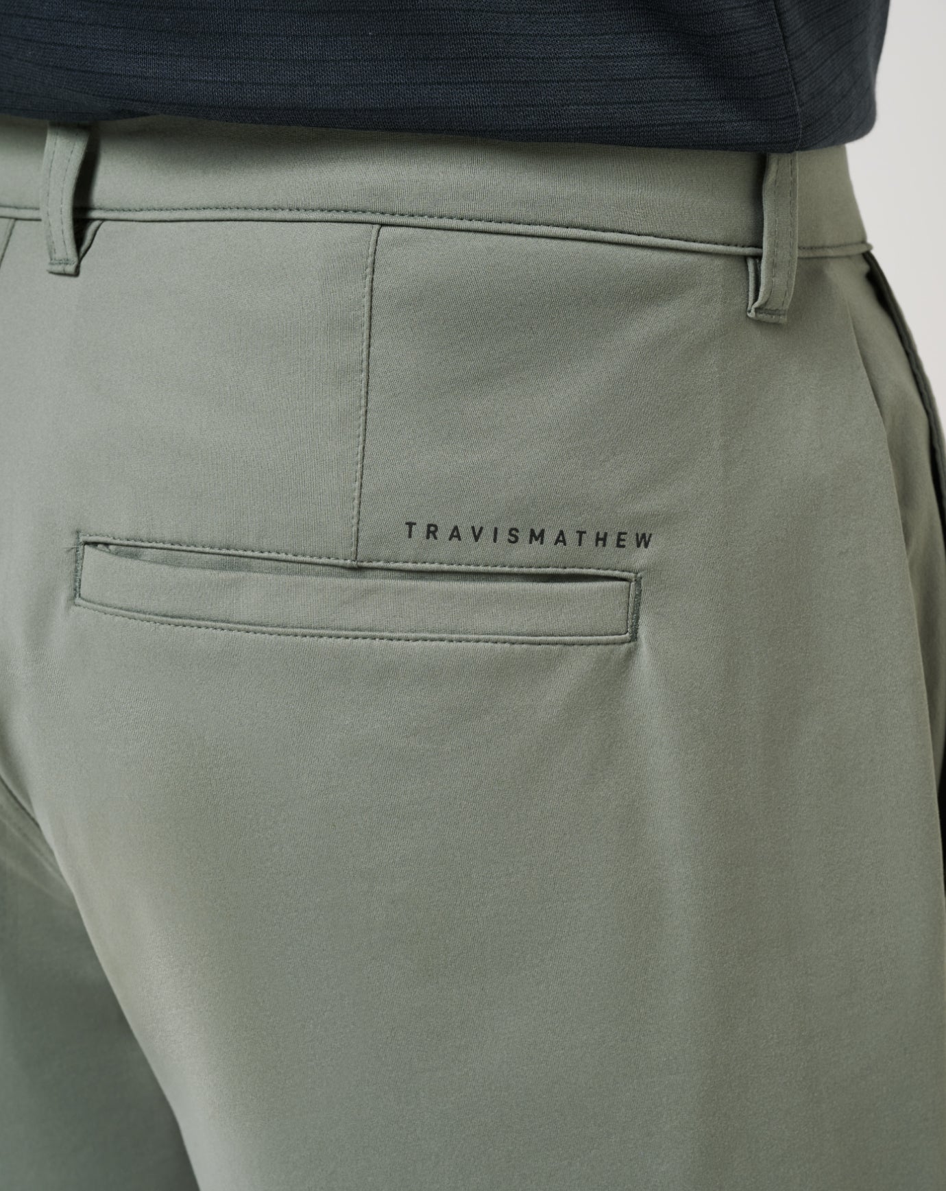 TravisMathew | Tech Knit Short 9In - Dark Olive