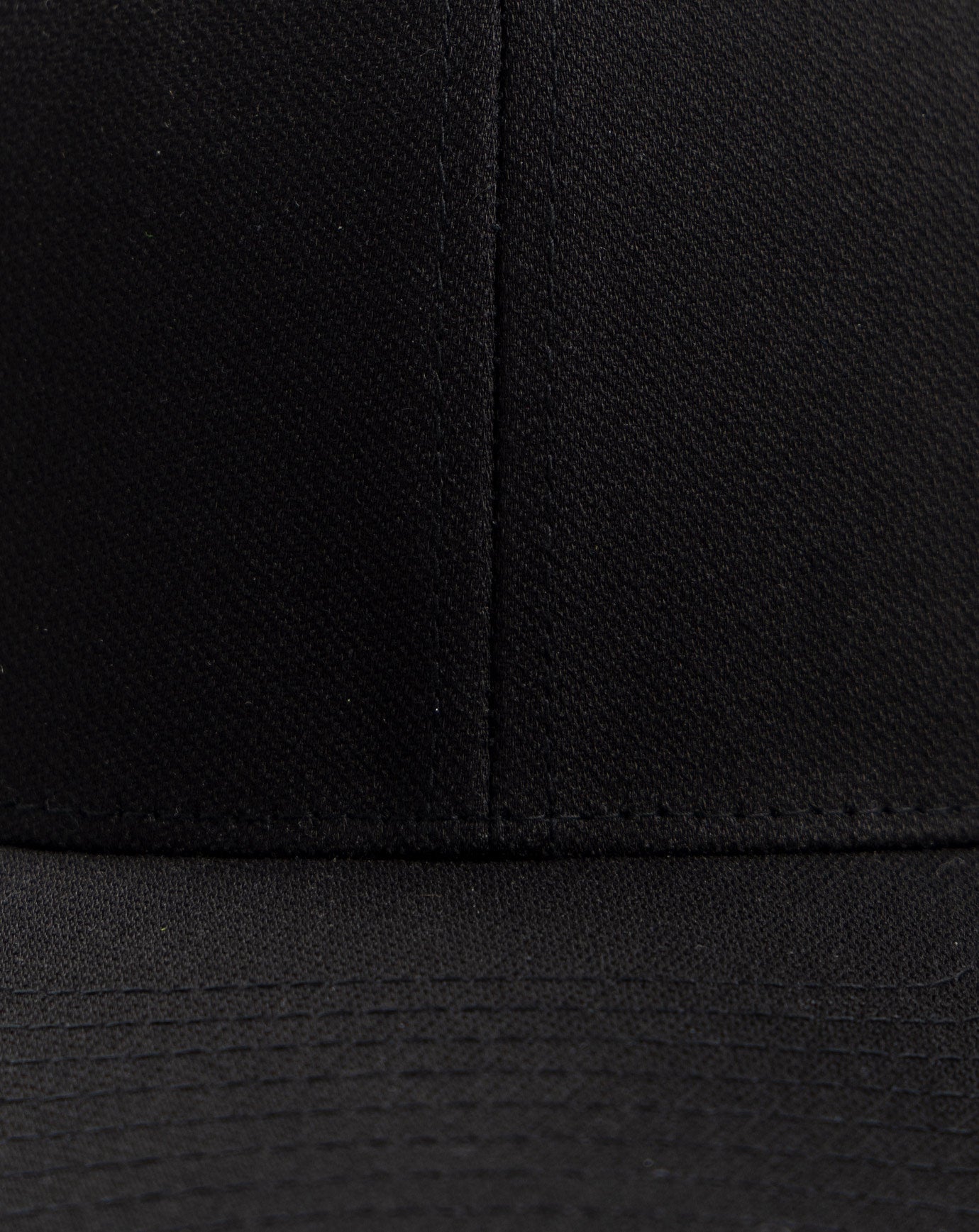 TravisMathew | Eclipse Snapback Hat - Black