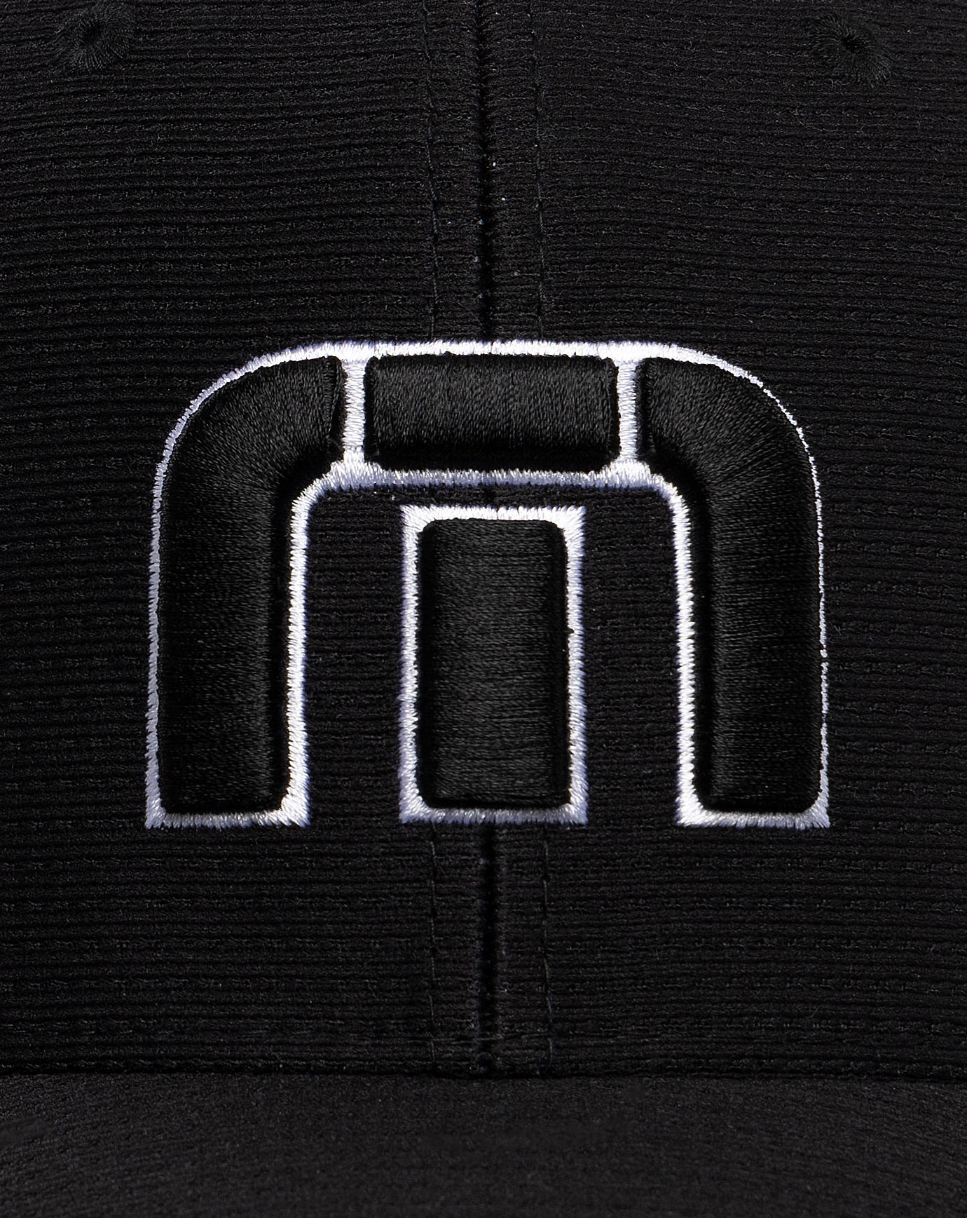TravisMathew | B-Bahamas Fitted Hat - Black