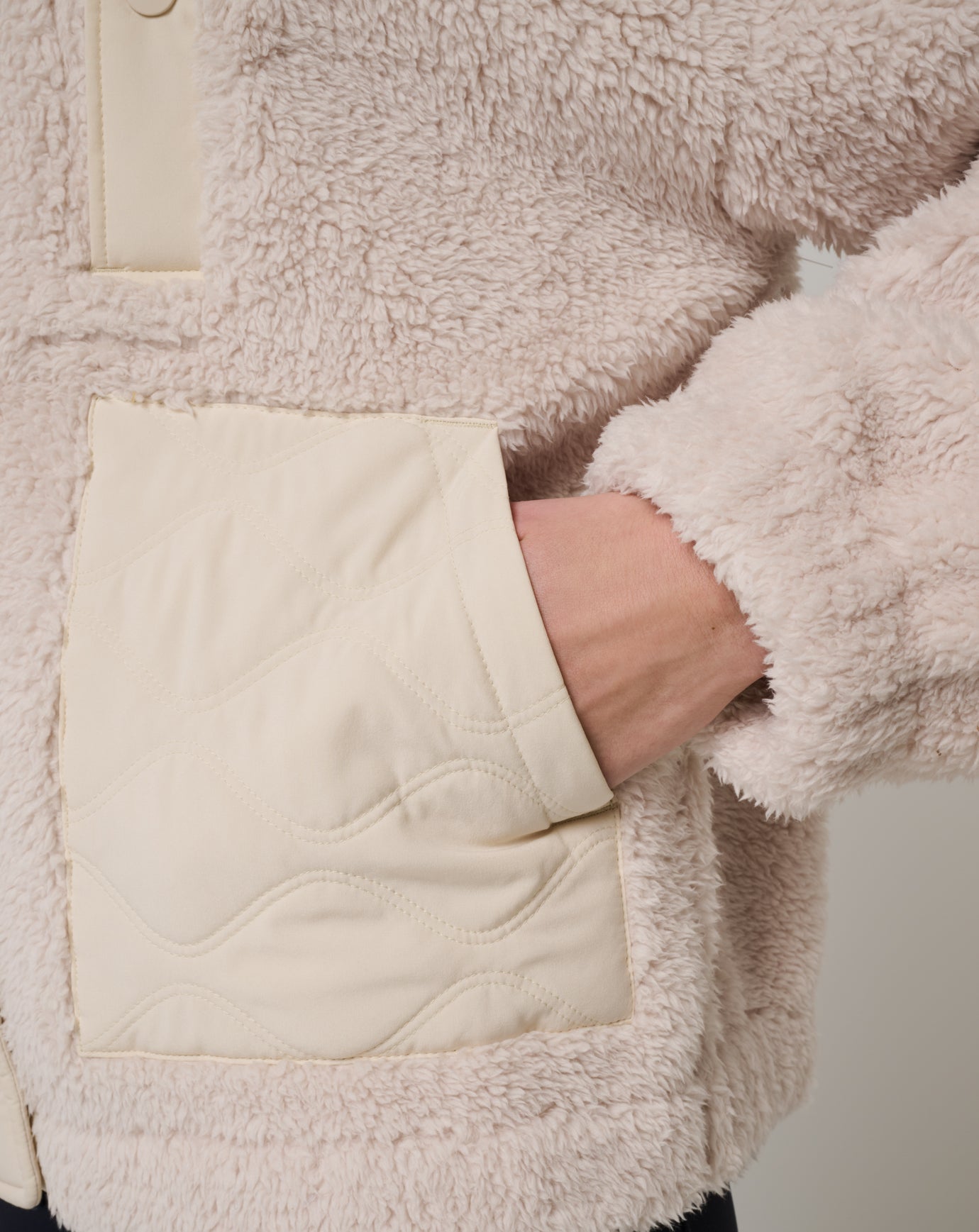 TravisMathew | Clubside Sherpa Jacket - Brazilian Sand