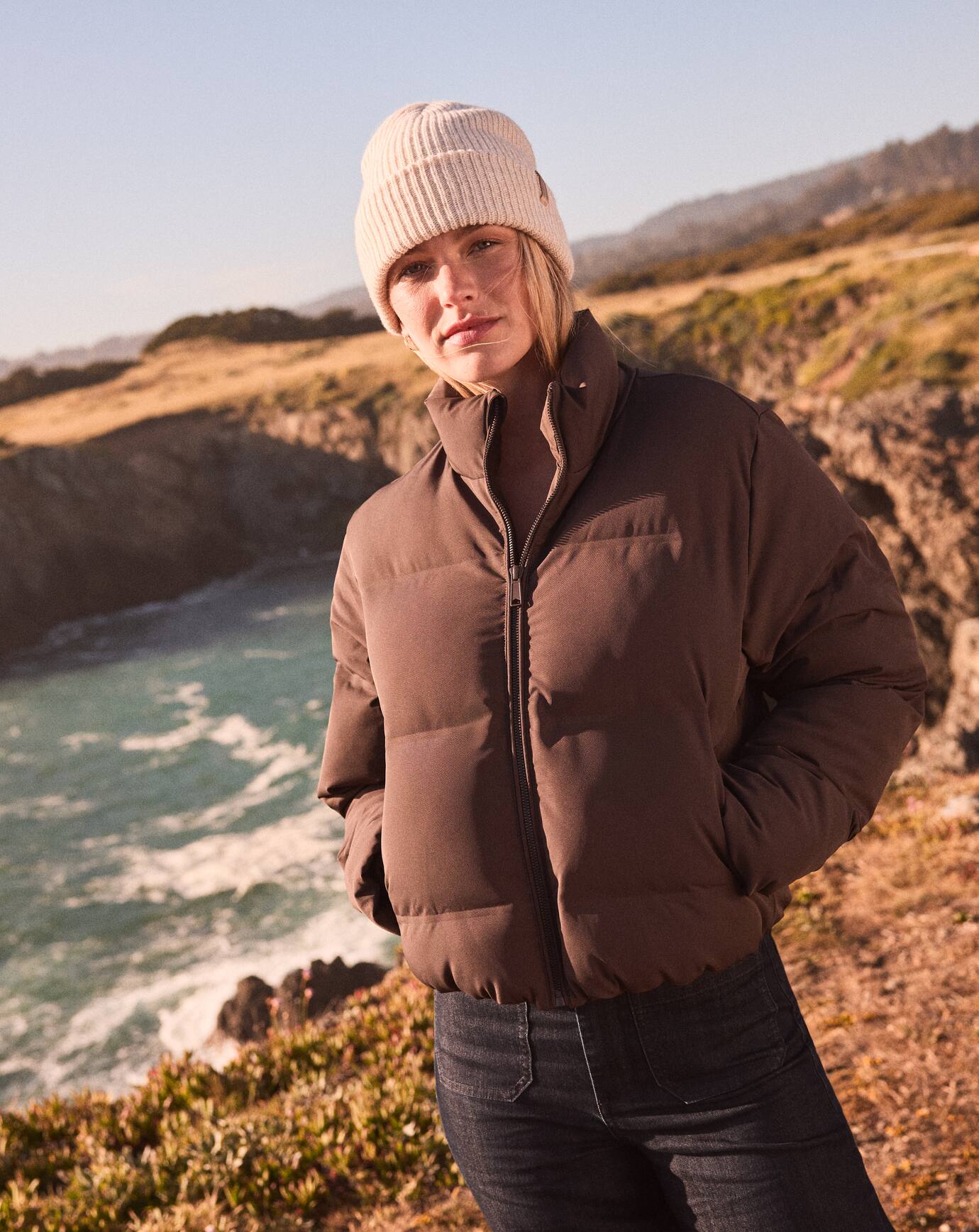 TravisMathew | Moontide Bonded Puffer Jacket - Coffee Grounds