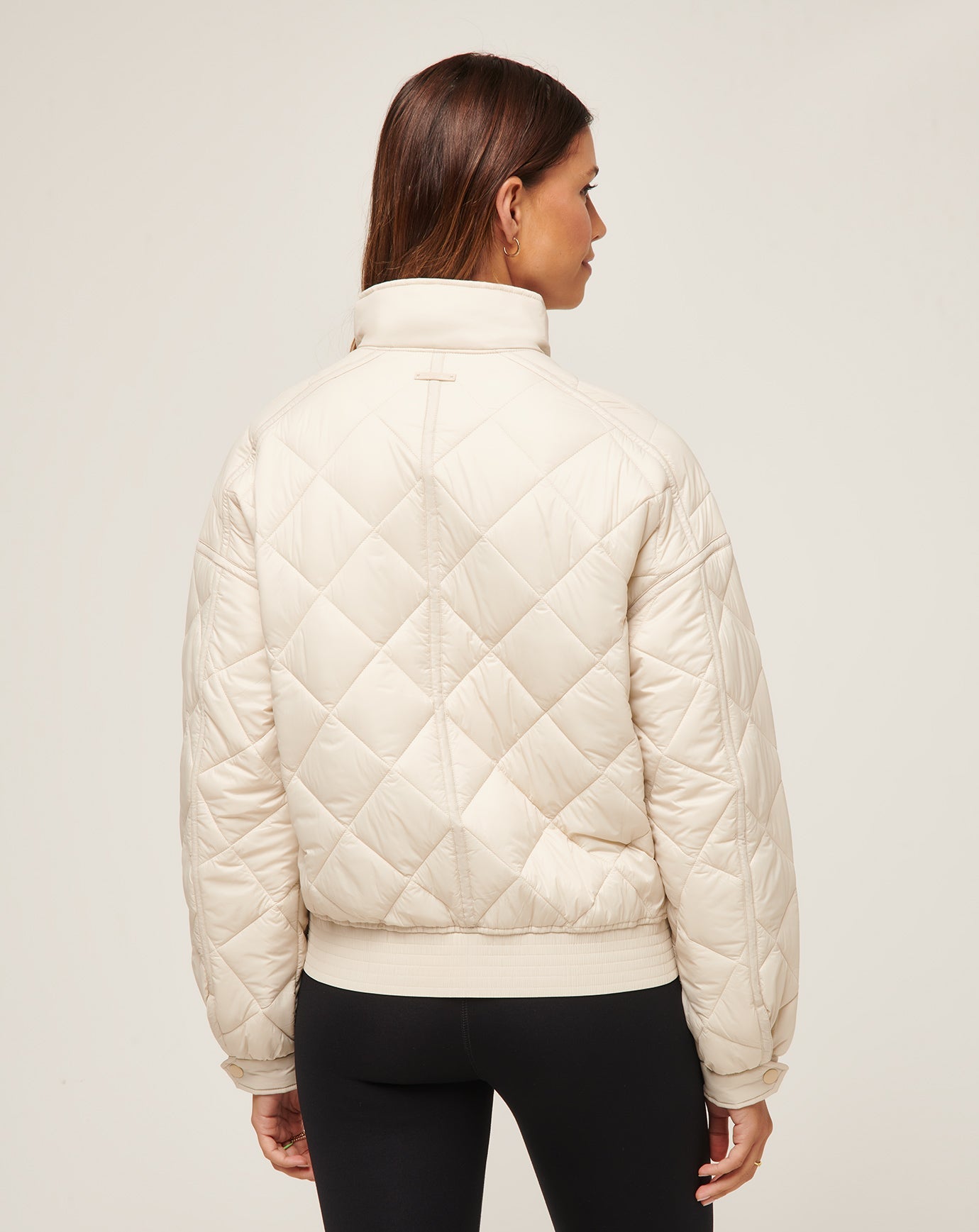 TravisMathew | Lights At Night Quilted Jacket - Pumice Stone
