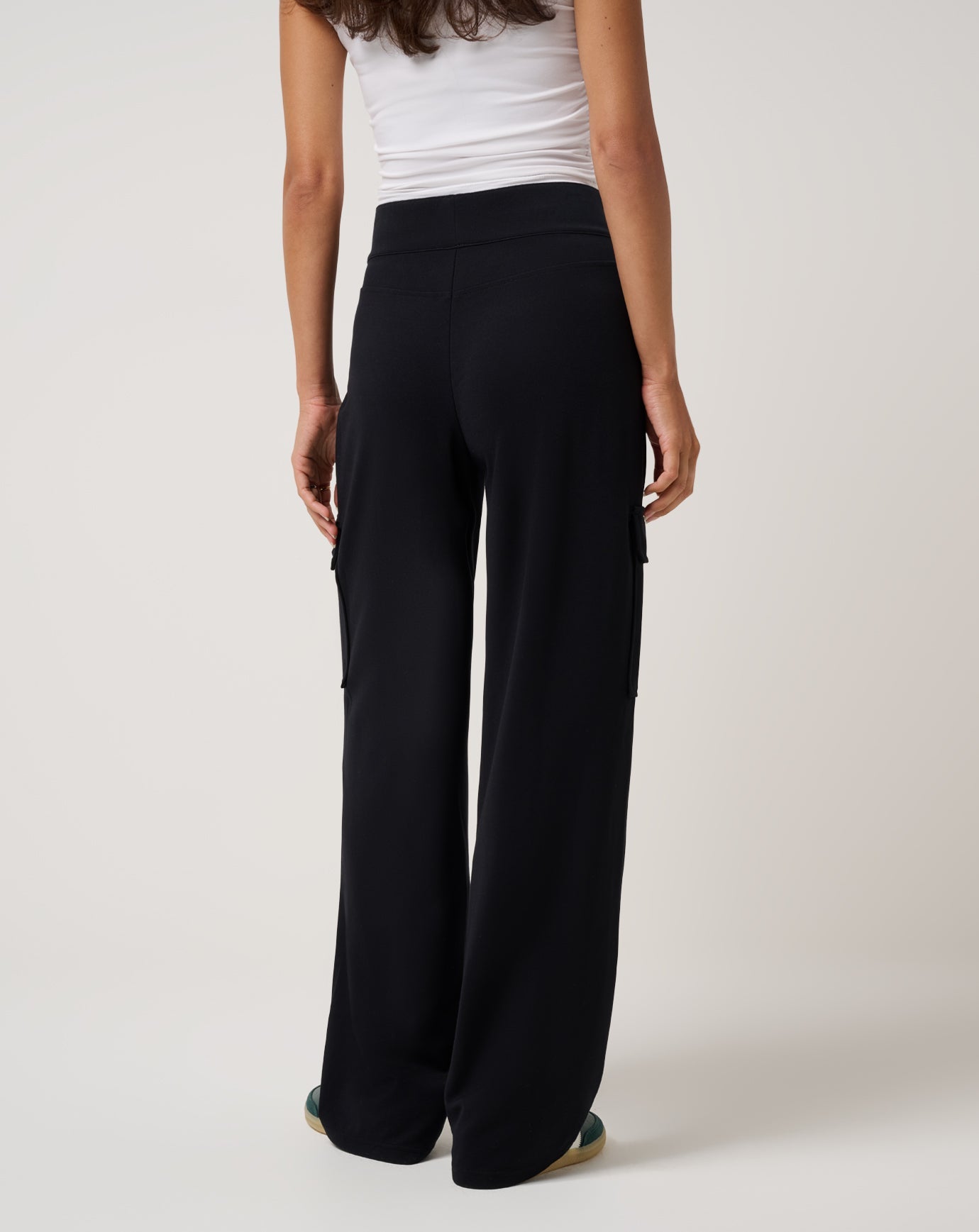 TravisMathew | Friday Doubleknit Utility Wide Leg Pant - Black