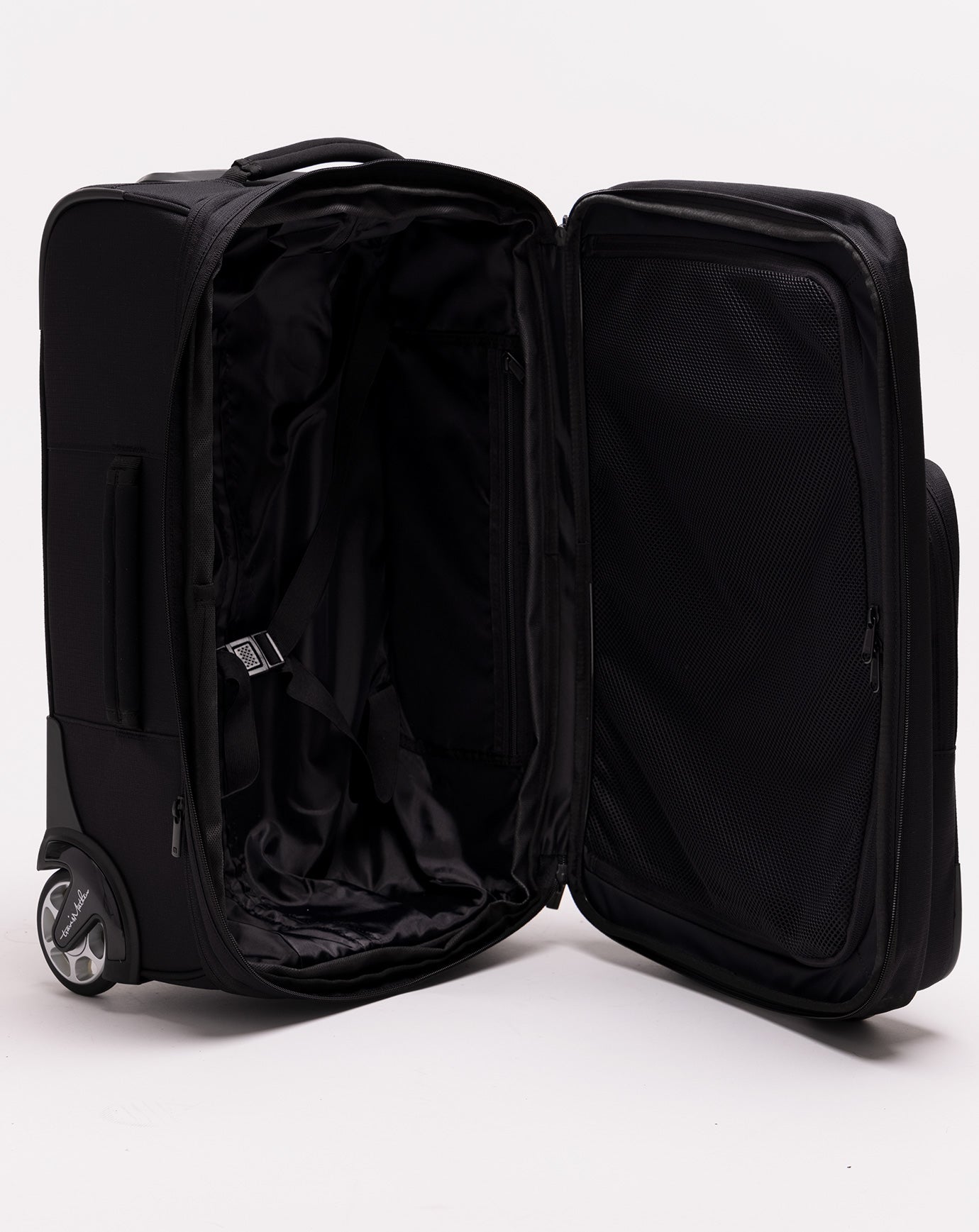 TravisMathew | Stow Away Carry-On - Black