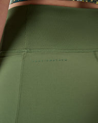 TravisMathew | Ablaze Bonded Short - Bronze Green
